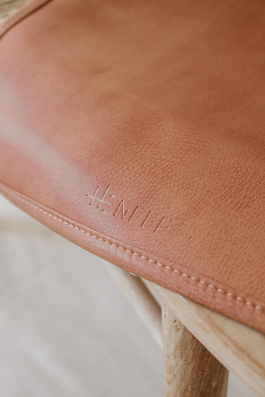 Henlee & Co Vegan Leather UNI Mat.